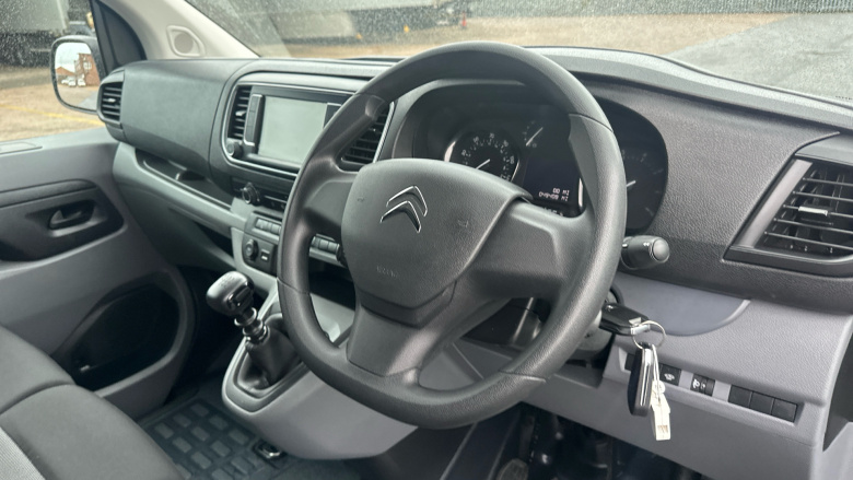 Citroen Dispatch M Diesel 1000 1.5 BlueHDi 100 Van Enterprise Pro